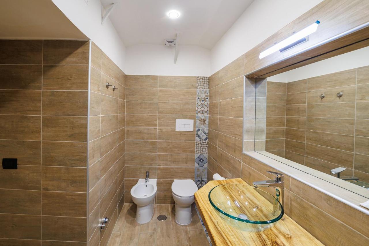 Legno Suite By HouseinNeapel Exterior foto