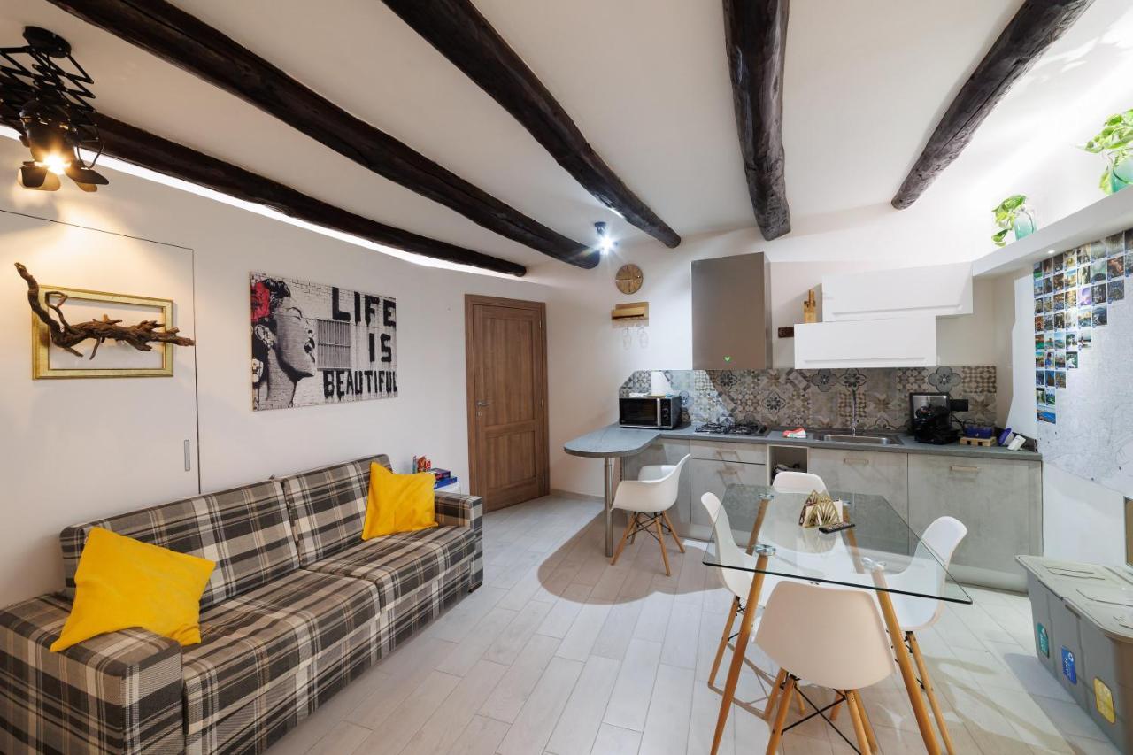 Legno Suite By HouseinNeapel Exterior foto